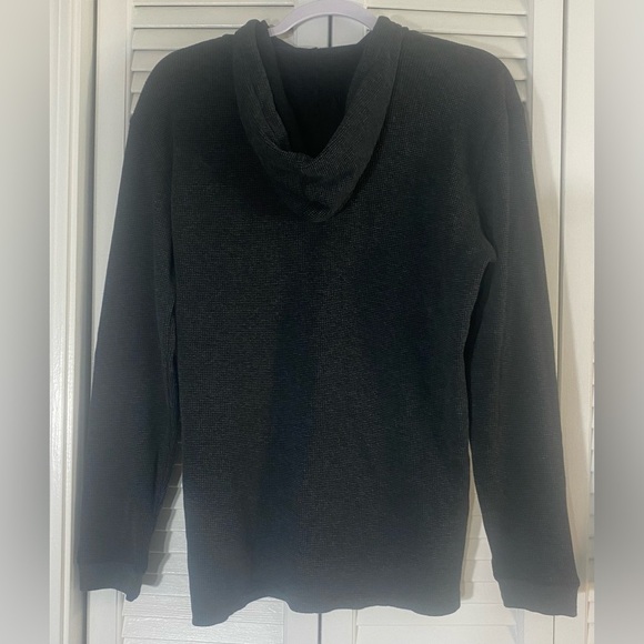 Quicksilver Black Texured Henley Hoodie, Size M, Drawstring Hood, Cuffed Sleeves - Picture 4 of 7